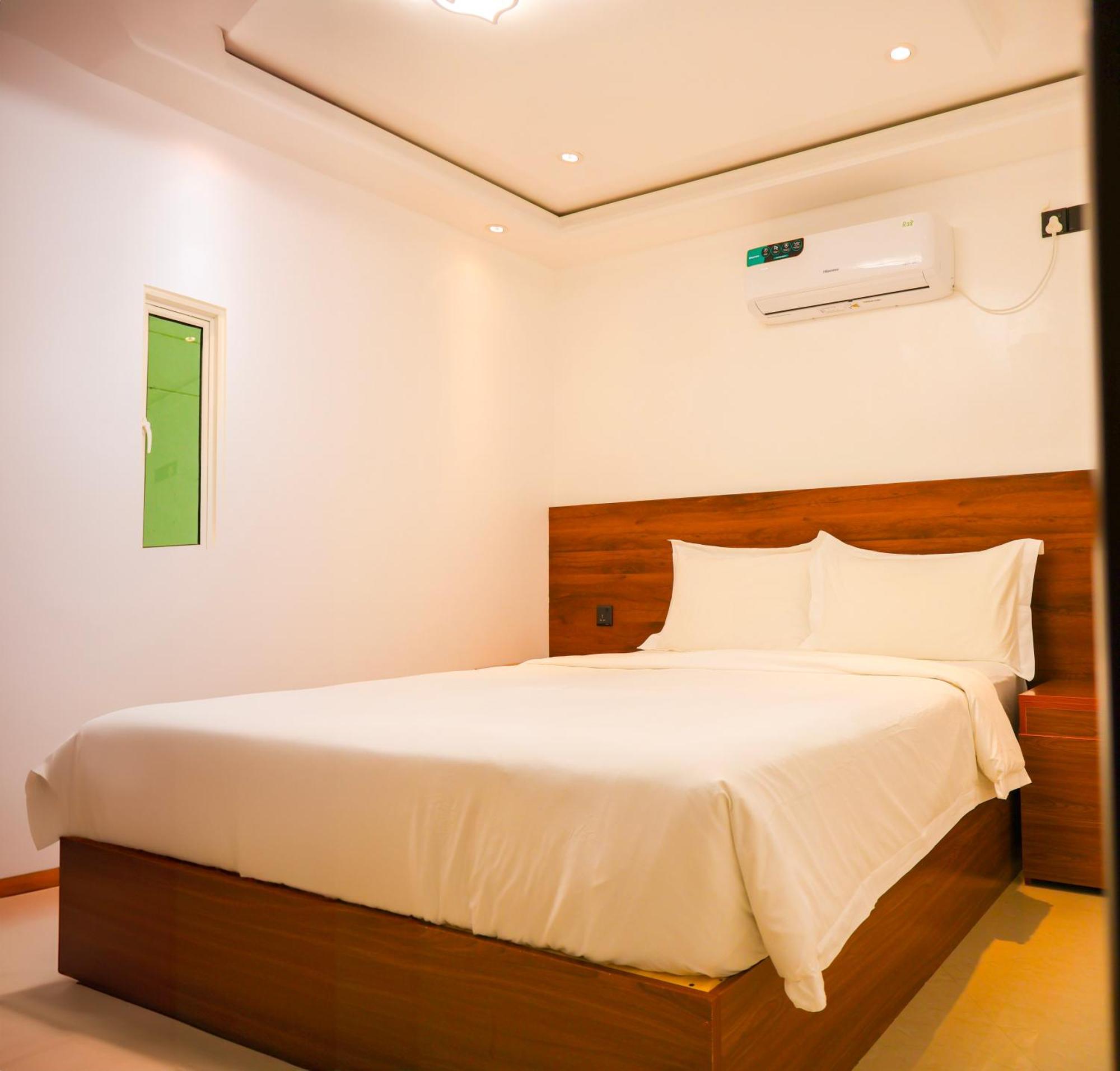 Hotel Starry View Hulhumale Esterno foto
